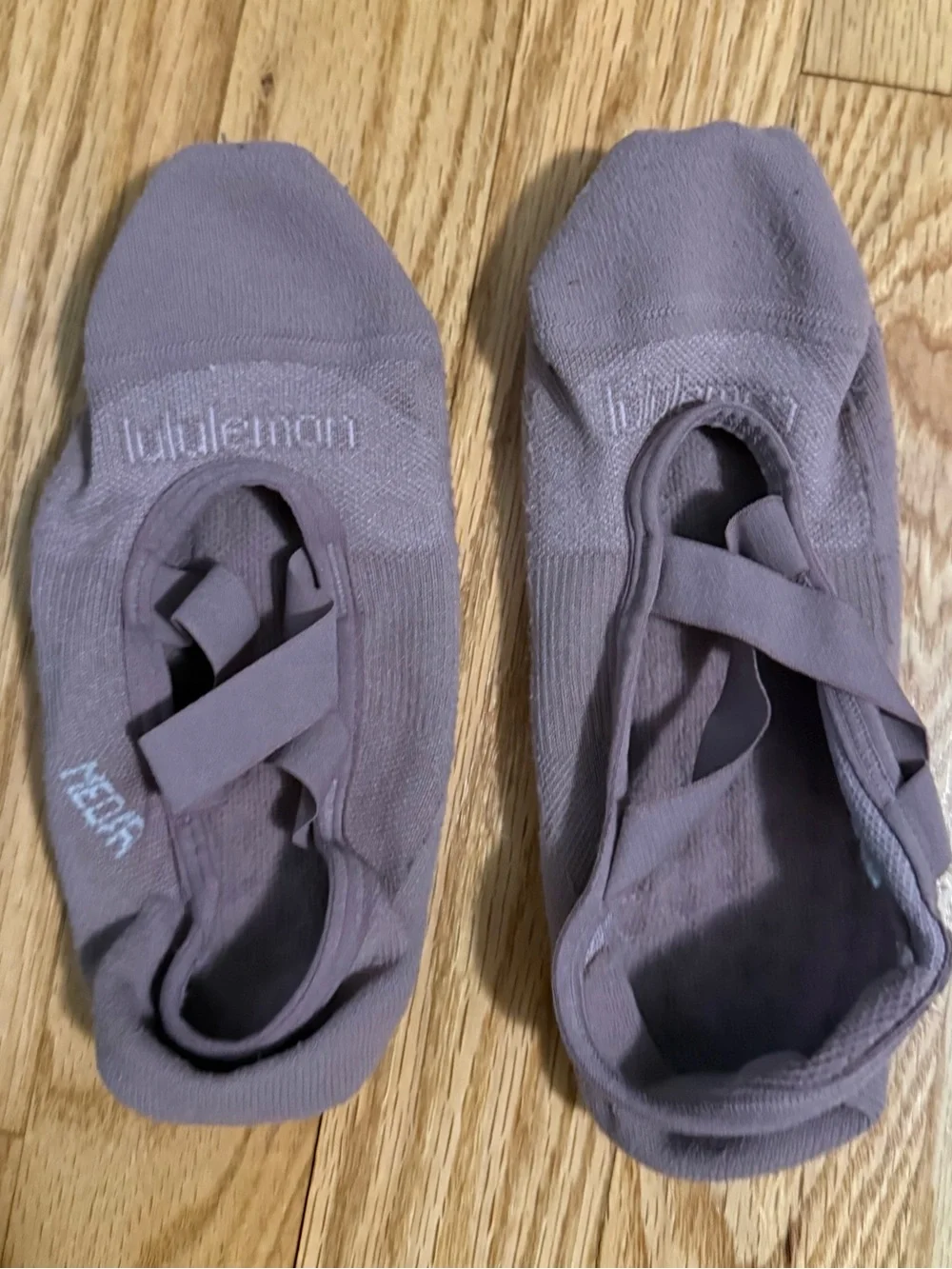 Lululemon Unisex Yoga Socks Medium